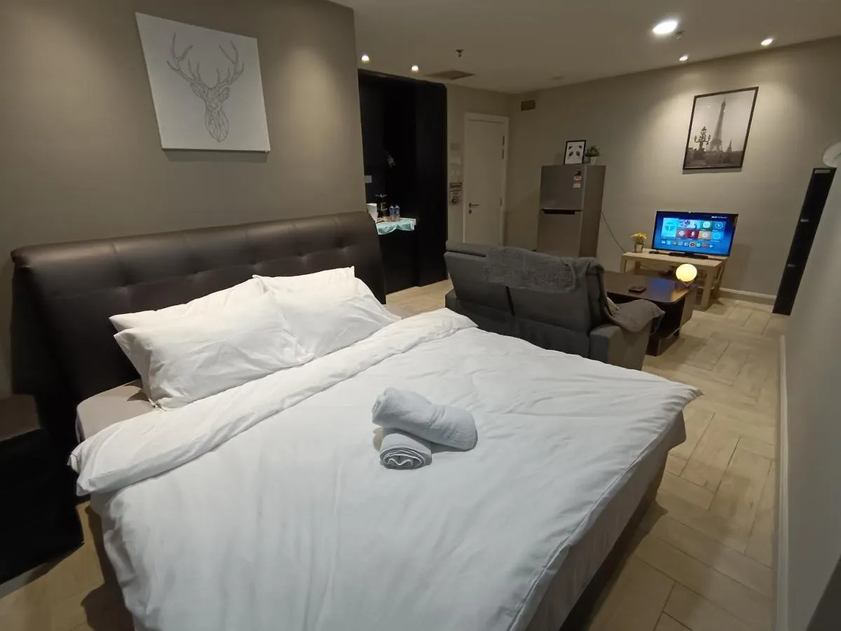 Loft Signature Executive Suite Empire City Petaling Jaya