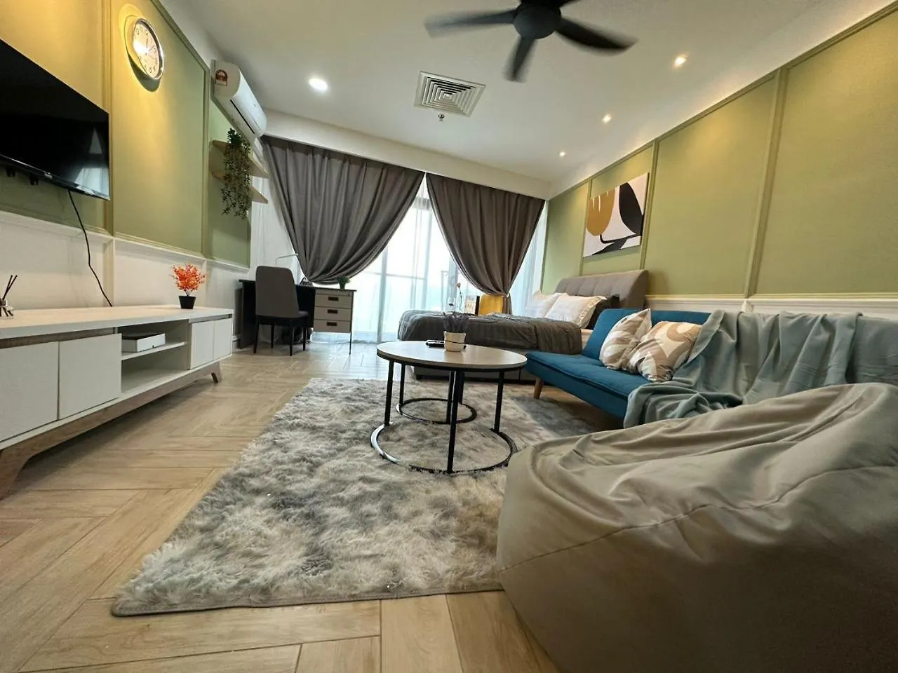 Loft Signature Executive Suite Empire City Petaling Jaya 0*,
