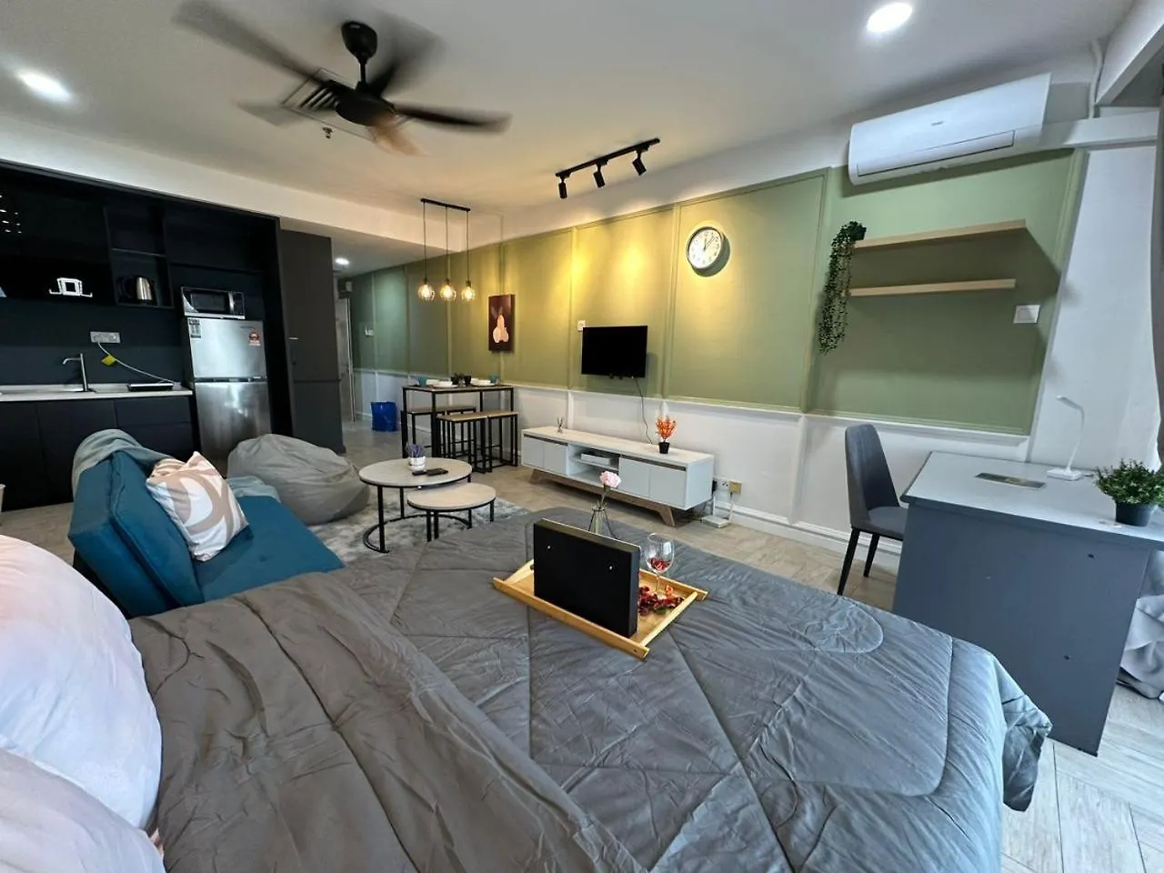 Loft Signature Executive Suite Empire City Petaling Jaya 0*,